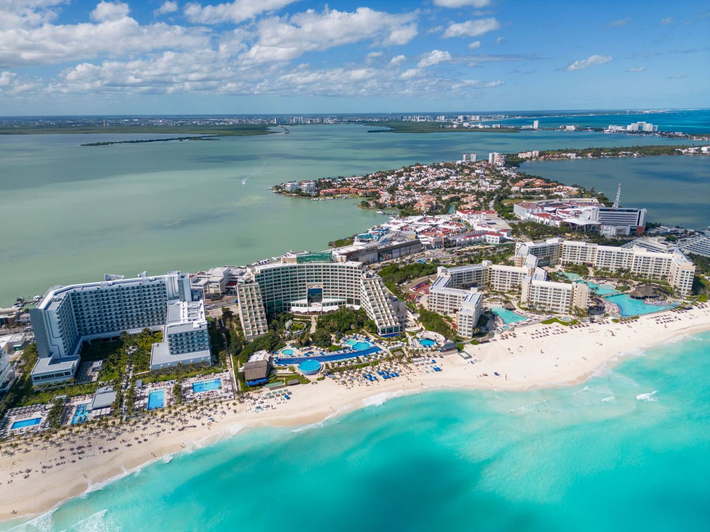 Zona Hoteleira de Cancún vista do alto